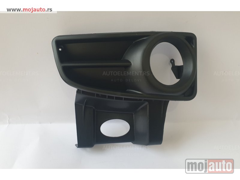 Glavna slika -  Resetka u braniku sa rupom za maglenke Fiat Panda 2003-2014 - MojAuto