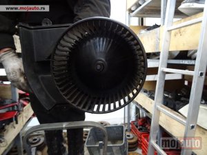 Glavna slika -  Lancia Phedra ventilator u kabini - MojAuto