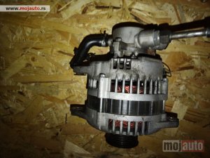 Glavna slika - Opel alternator 1,7 sa vakum pumpom - MojAuto