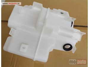 NOVI: delovi  Posuda za tecnost za pranje vetrobrana Mazda CX5 2011-2021
