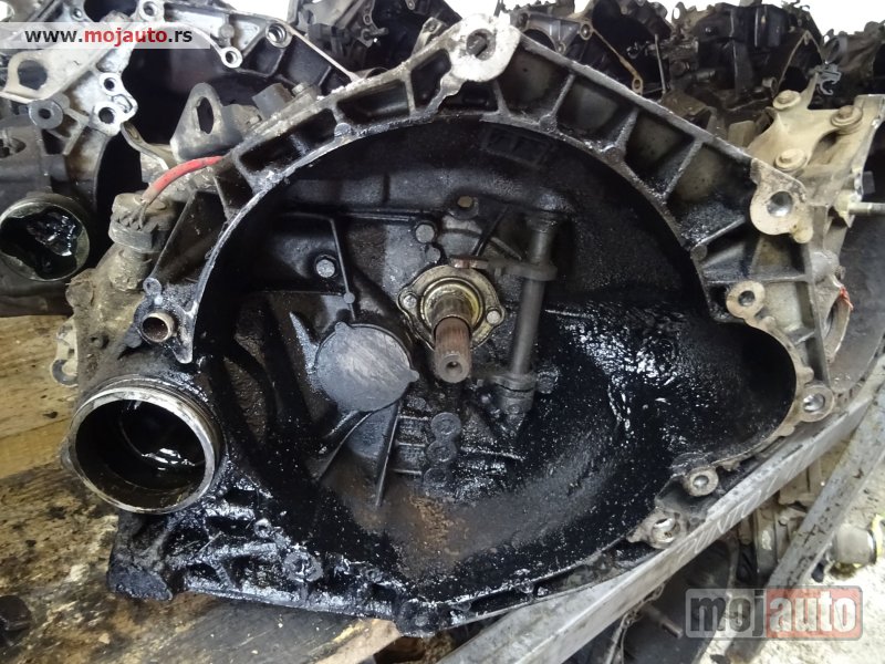 Glavna slika -  Fiat Punto 1 1.2 menjac - MojAuto