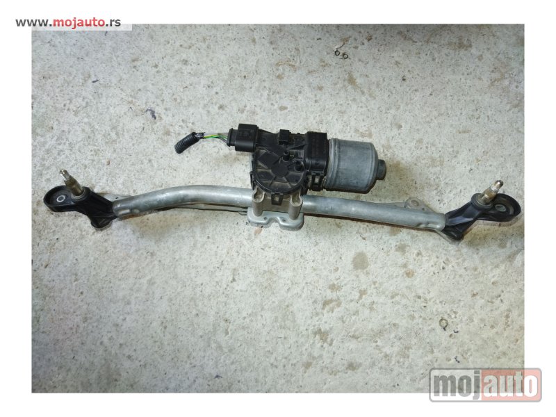 Glavna slika -  Lancia y 2003/2011 motor brisaca - MojAuto