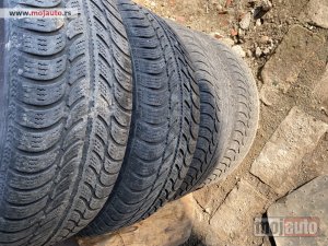Glavna slika - Zimske gume i celicne felne 195/65 r15 - MojAuto