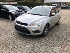 polovni Automobil Ford Focus 1.6i VCT Carving 