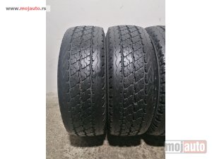 polovni delovi  2100. Gume BRIDGESTONE 15 C, LETNJE 215/70, Šara 7,3 mm