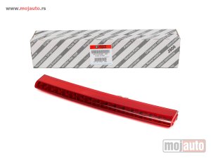 NOVI: delovi  Fiat 500L Stop Lampa Gepek Vrata 12-17, NOVO