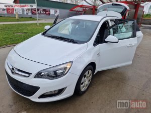 Opel Astra J Active CH 