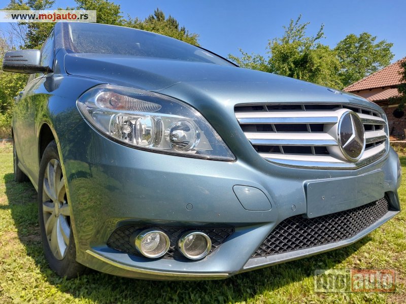 Glavna slika -  Mercedes B 200 CDI delovi W246 - MojAuto