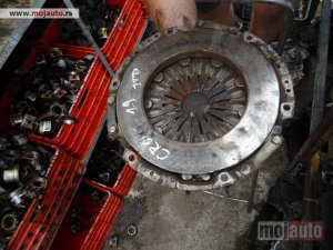 Glavna slika - Fiat Croma 1.9 jtd korpa kvacila - MojAuto