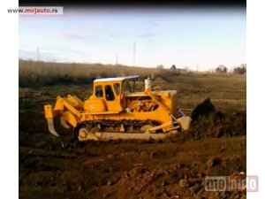 polovni Građevinska Mašina Caterpillar D8K