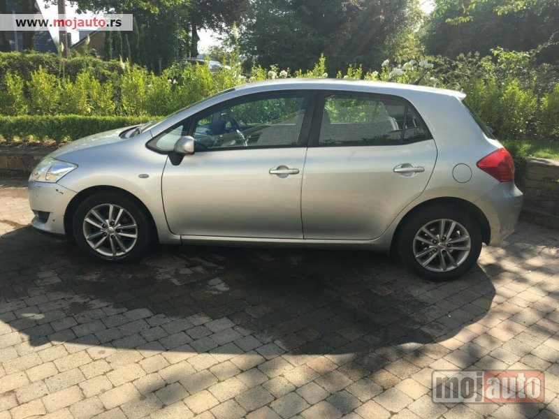 Glavna slika -  TOYOTA AURIS AVENSIS RAV4 POLOVNI DELOVI - MojAuto