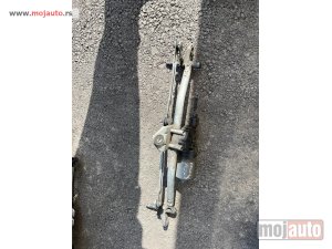 Glavna slika - Fiat Freemont prednji motor brisaca - MojAuto
