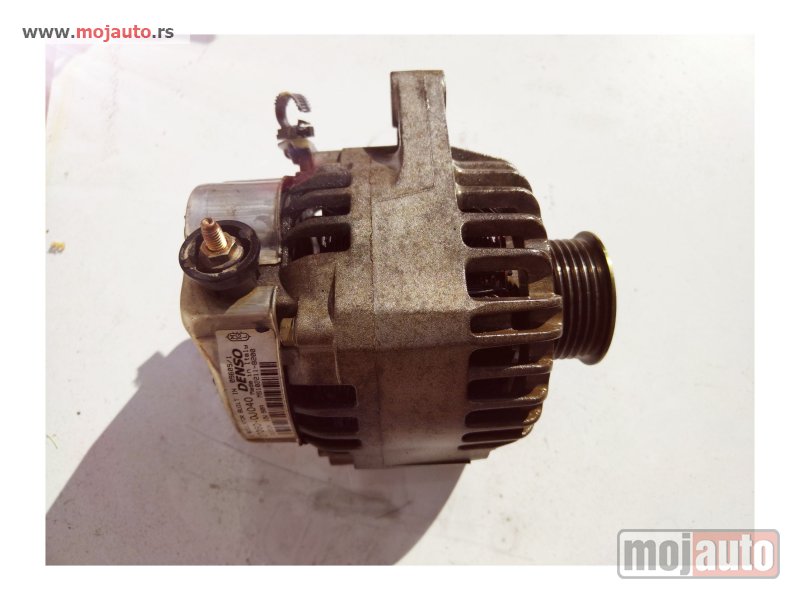 Glavna slika -  Toyota Yaris alternator - MojAuto