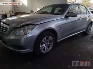 polovni delovi  Mercedes E klasa W212 delovi - Vesanje