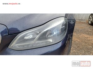 Glavna slika - Mercedes W212 facelift delovi - Desni/Levi far - MojAuto