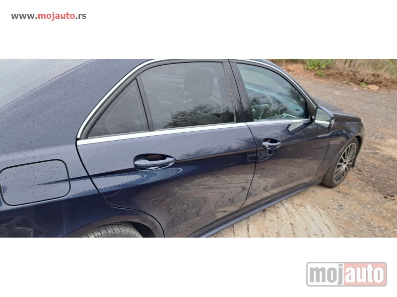 Glavna slika -  Mercedes W212 facelift delovi - Vrata - MojAuto