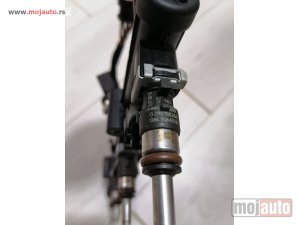 Glavna slika - VW 2.0 TFSI injektori novi 06L906031A 0280158266 - MojAuto