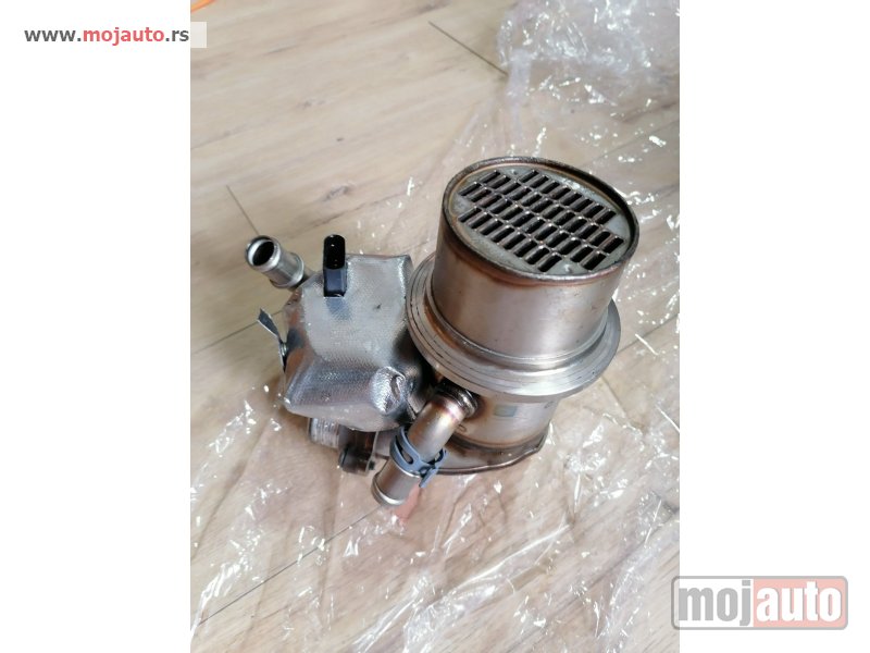 Glavna slika -  VW Golf 7 Egr ventil 04L131512D Y2392008 BCN V206 - MojAuto