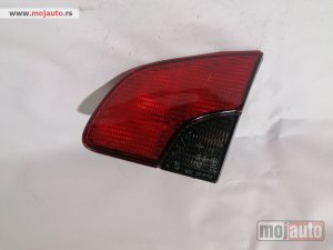 Glavna slika -  Desno stop svetlo gepeka za Peugeot 406 karavan - MojAuto