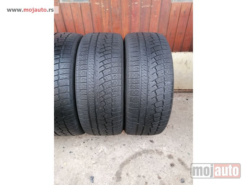 Glavna slika -  2402. Gume ZEETEX 18-ice, ZIMSKE 235/45, Šara 5,2 mm - MojAuto