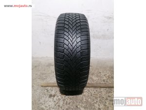 polovni delovi  2432. Guma BRIDGESTONE 16-ica, ZIMSKA 205/55, Šara 6.5 mm, DOT 0420