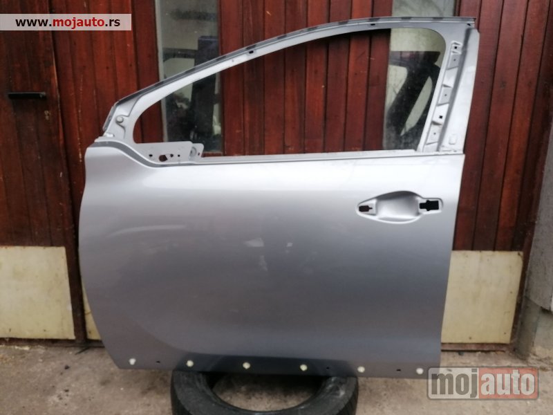 Glavna slika -  Prednja leva vrata, siva, za Peugeot 2008, 2013.-2020. - MojAuto