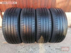 polovni delovi  2380. Gume MICHELIN 16-ice, LETNJE 205/55, Šara 5,4 mm, DOT 0216