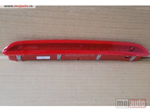 NOVI: delovi  Trece stop svetlo VW Golf 6 Golf 7