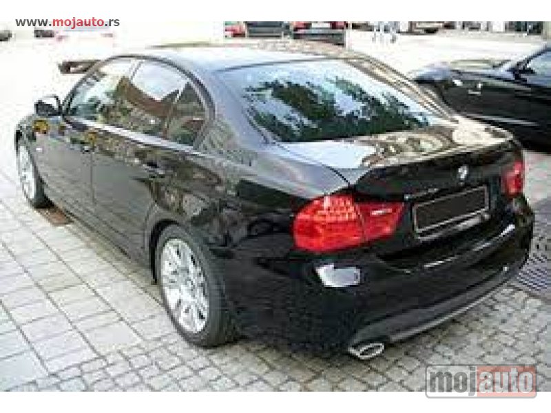 Glavna slika -  Zadnji branik za BMW E90 crni - MojAuto