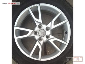 polovni delovi  Aluminijumske felne i gume Audi Q3 17" 5x112 6.5j et 33Felne su kao nove, idu u kompletu sa Dunlop gumama, 235/55R17, felne nisu krive, nisu varene, nisu farbane.  Felne su originalne od modela Audi Q3 (2011 do 2019), odgovaraju na sve ostale Škoda,