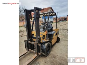 polovni Građevinska Mašina Caterpillar DP 30N