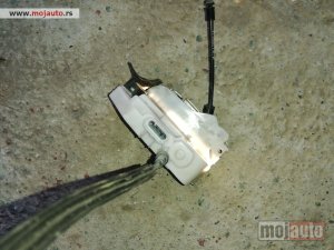 Glavna slika - Elektro brava za Renault Laguna - MojAuto