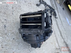 Glavna slika -  Kuciste ventilatora klime za BMW 5 F10 - MojAuto