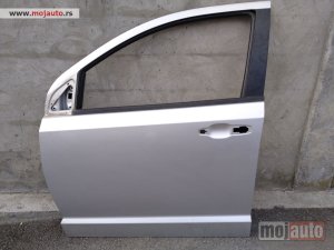 Glavna slika -  Fiat freemont prednja leva vrata - MojAuto
