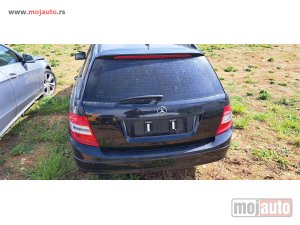 polovni delovi  Zadnji branik za Mercedes C klasu W204 karavan