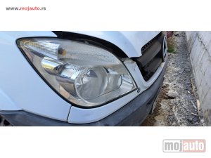 Glavna slika - Farovi Mercedes Sprinter W906 - MojAuto
