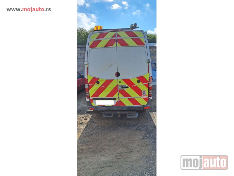 Glavna slika -  Zadnja vrata Mercedes Sprinter - MojAuto