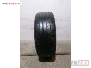 polovni delovi  2626. Guma HANKOOK 19-ica, LETNJA 245/45, Šara 5.1 mm