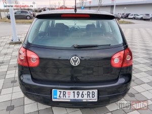Glavna slika - VW Golf 5 1.6FSI - MojAuto