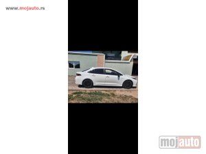 Glavna slika - Toyota Corolla 1.6vvt-i 16v luna - MojAuto
