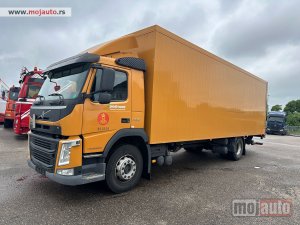 polovni kamioni Volvo FM330 / 8.9m / LIFT