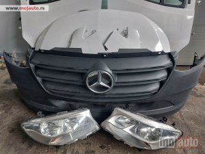 Glavna slika - Farovi za Mercedes Sprinter W907 - MojAuto