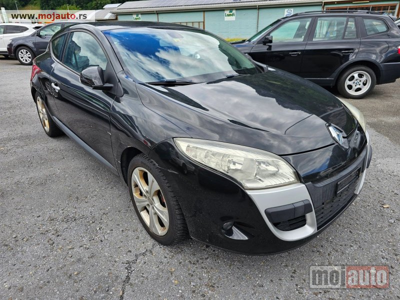 Glavna slika - Renault Megane   - MojAuto