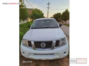 Nissan Pathfinder 2,5 DCI 
