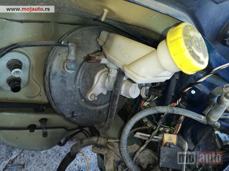 Glavna slika -  Kocioni servo sa cilindrom za Peugeot 207 - MojAuto