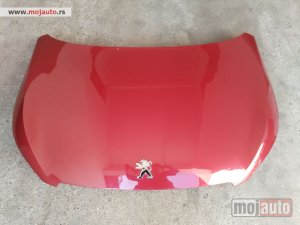 polovni delovi  Hauba, crvena za Peugeot 308 od 2013. do 2017. god.
