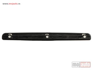 Glavna slika -  Trece stop svetlo - MojAuto