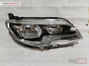 polovni delovi  158. Far desni za Peugeot 301, od 2011.-2017.g.
