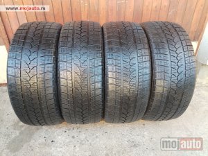 polovni delovi  2722. Gume KORMORAN 17-ice, ZIMSKE 235/55, Šara 5,8 mm