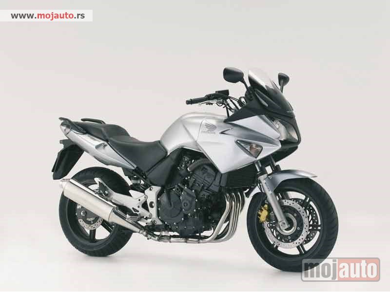 Glavna slika - Honda CBF 600 S Polovni Delovi - MojAuto